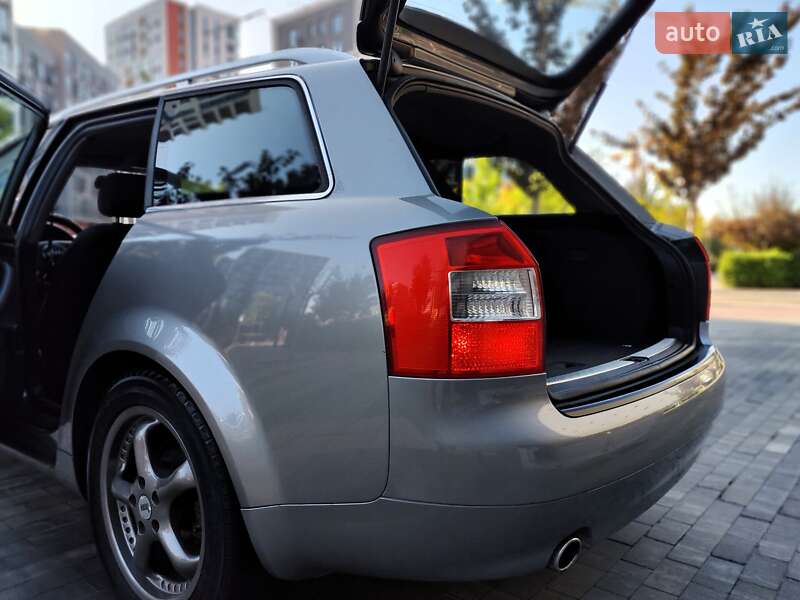Универсал Audi A4 2004 в Киеве
