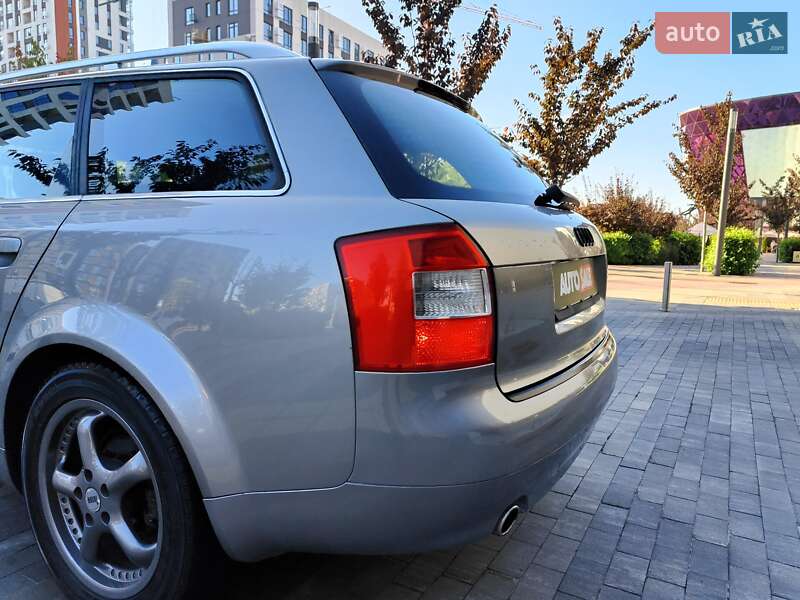 Универсал Audi A4 2004 в Киеве