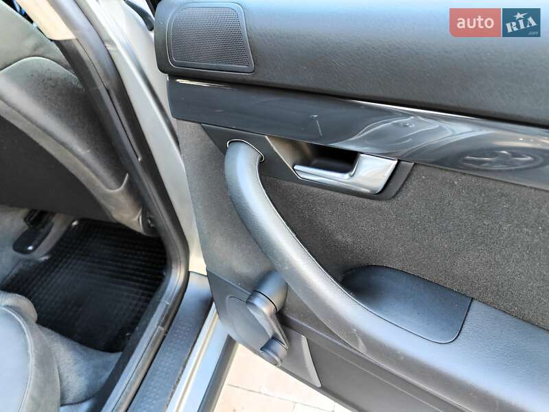 Универсал Audi A4 2004 в Киеве