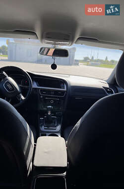 Седан Audi A4 2012 в 