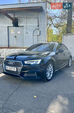 Седан Audi A4 2017 в Киеве