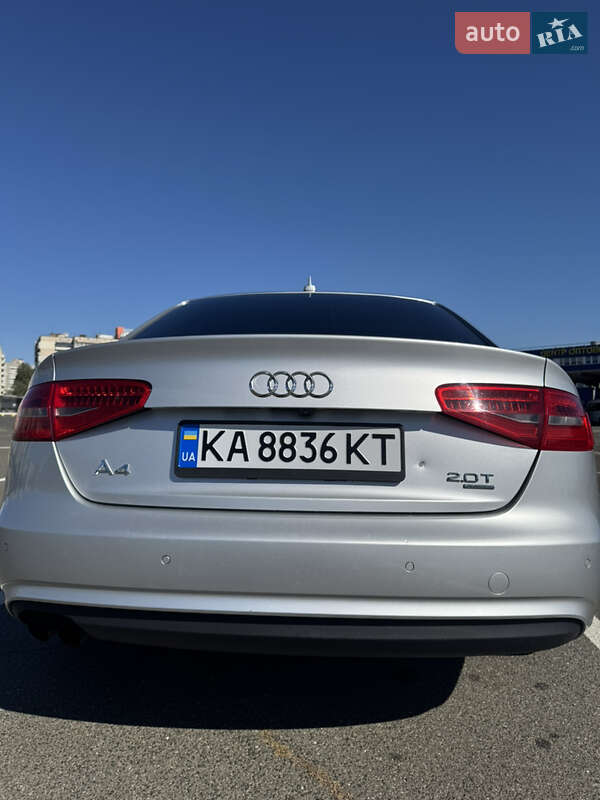 Седан Audi A4 2012 в Києві