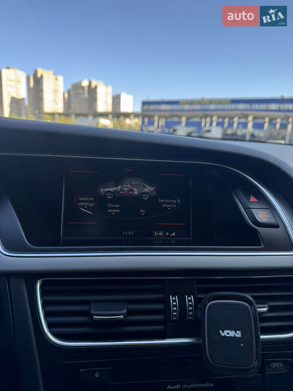 Седан Audi A4 2012 в Києві