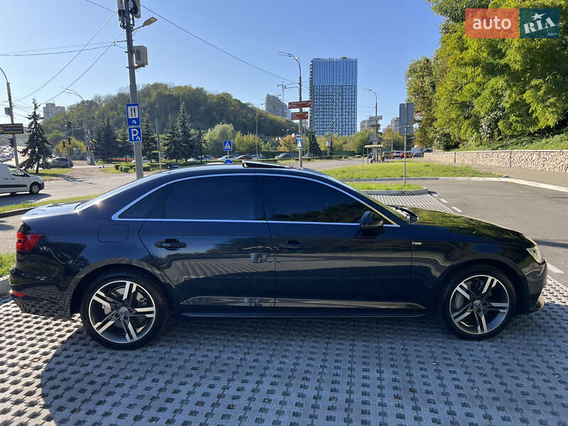 Седан Audi A4 2016 в Киеве