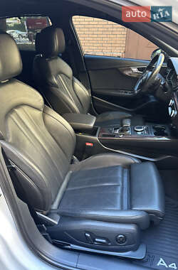 Седан Audi A4 2016 в 