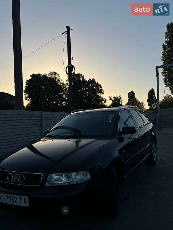 Универсал Audi A4 1999 в 