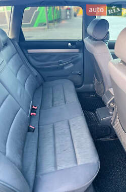 Универсал Audi A4 1999 в 