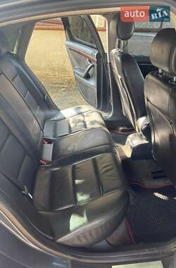 Универсал Audi A4 2001 в 