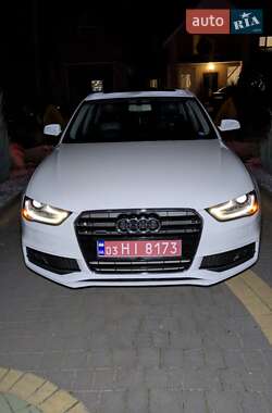 Седан Audi A4 2015 в 