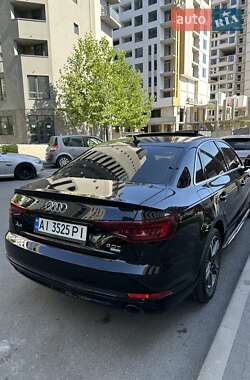 Седан Audi A4 2018 в 