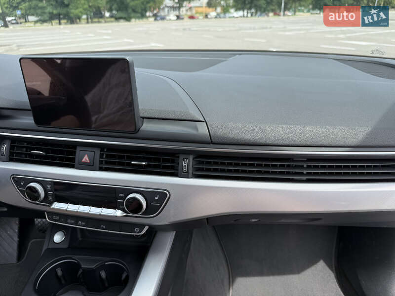 Седан Audi A4 2016 в Києві фото 11 Седан Audi A4 2016 в Києві