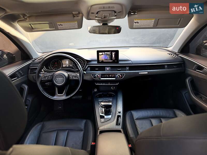 Седан Audi A4 2017 в Львове