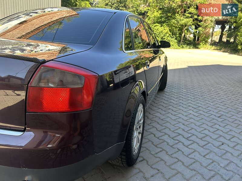 Седан Audi A4 2002 в Коломые