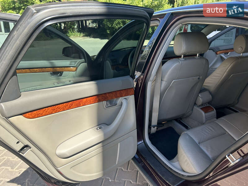 Седан Audi A4 2002 в Коломые