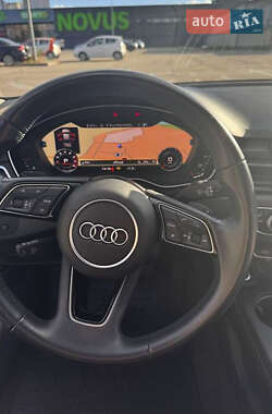 Седан Audi A4 2018 в 