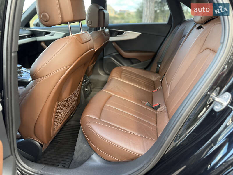 Седан Audi A4 2017 в Виннице