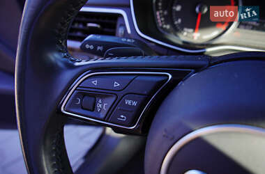 Седан Audi A4 2019 в 
