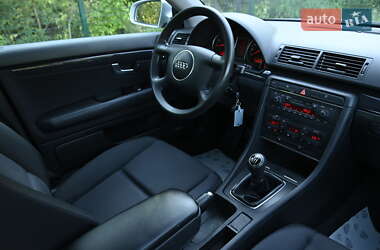 Седан Audi A4 2002 в 