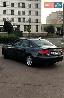 Седан Audi A4 2011 в 