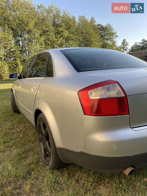 Седан Audi A4 2001 в Полтаве