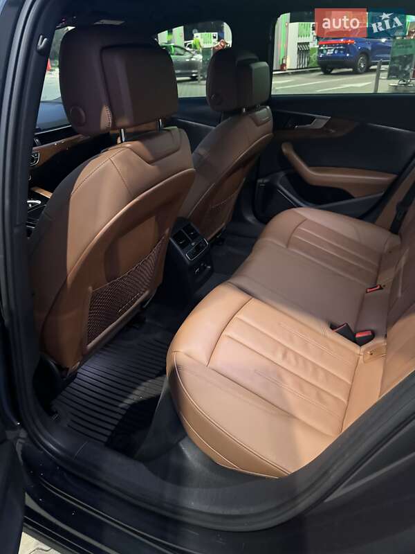 Седан Audi A4 2021 в Києві