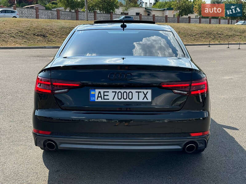 Седан Audi A4 2018 в Кривом Роге