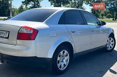 Седан Audi A4 2001 в 