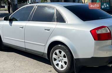 Седан Audi A4 2001 в 