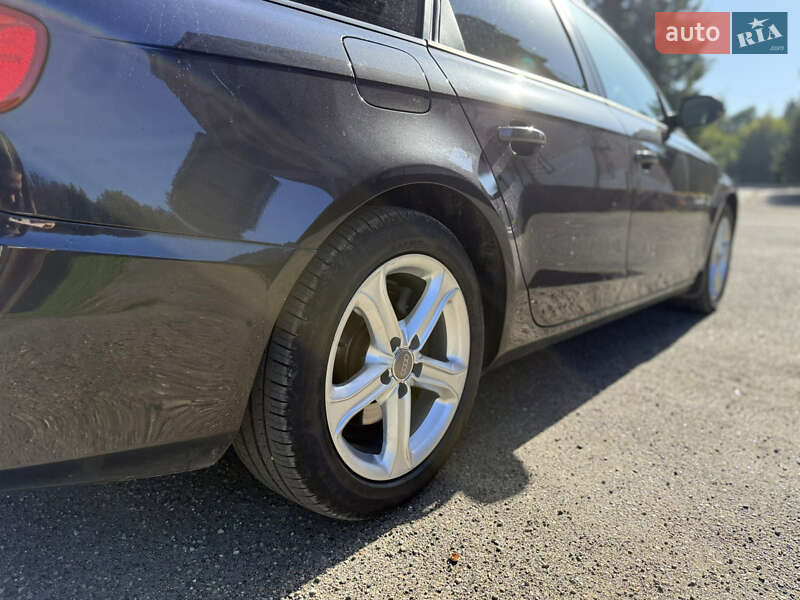 Універсал Audi A4 2011 в Бурштині