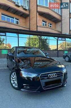 Седан Audi A4 2015 в 