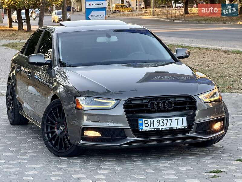 Седан Audi A4 2014 в Одессе