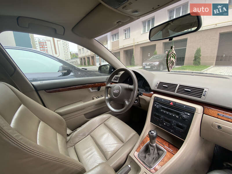 Универсал Audi A4 2001 в Хмельницком