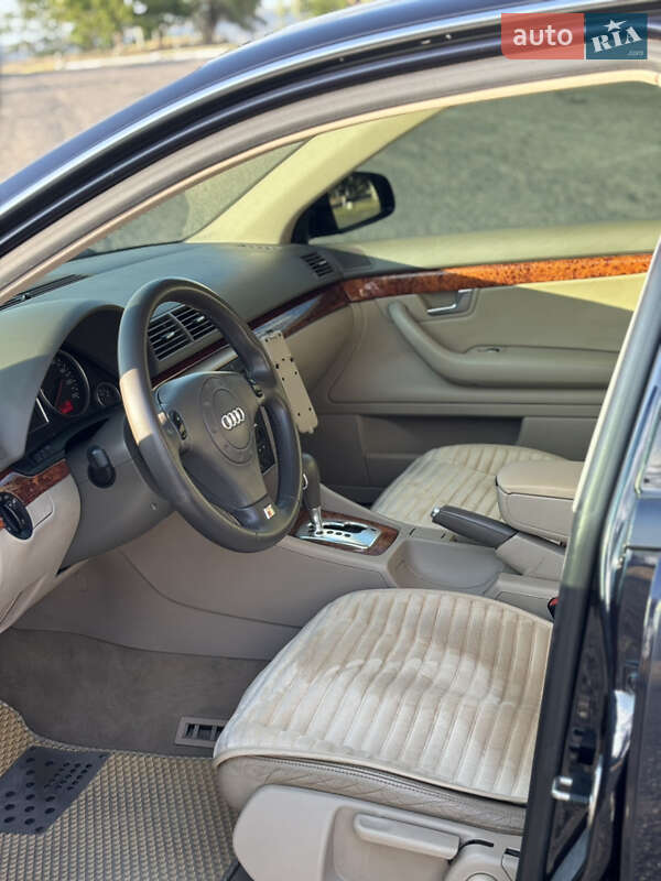 Седан Audi A4 2003 в Білгороді-Дністровському