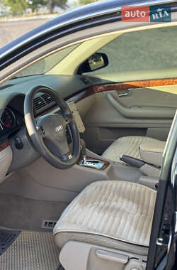 Седан Audi A4 2003 в 