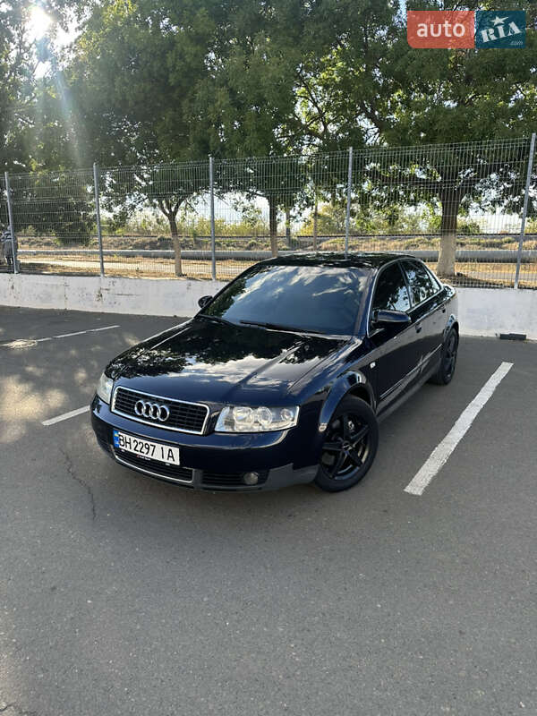 Седан Audi A4 2003 в Білгороді-Дністровському