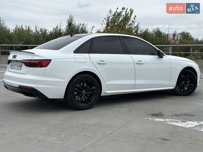 Седан Audi A4 2019 в Киеве