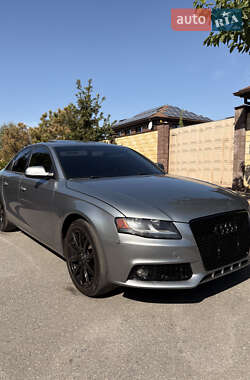 Седан Audi A4 2011 в 