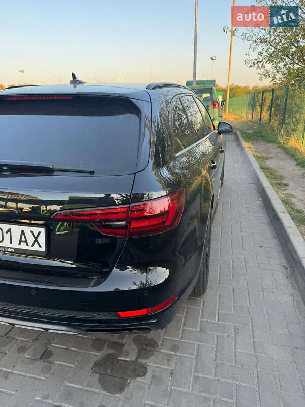 Універсал Audi A4 2019 в Павлограді