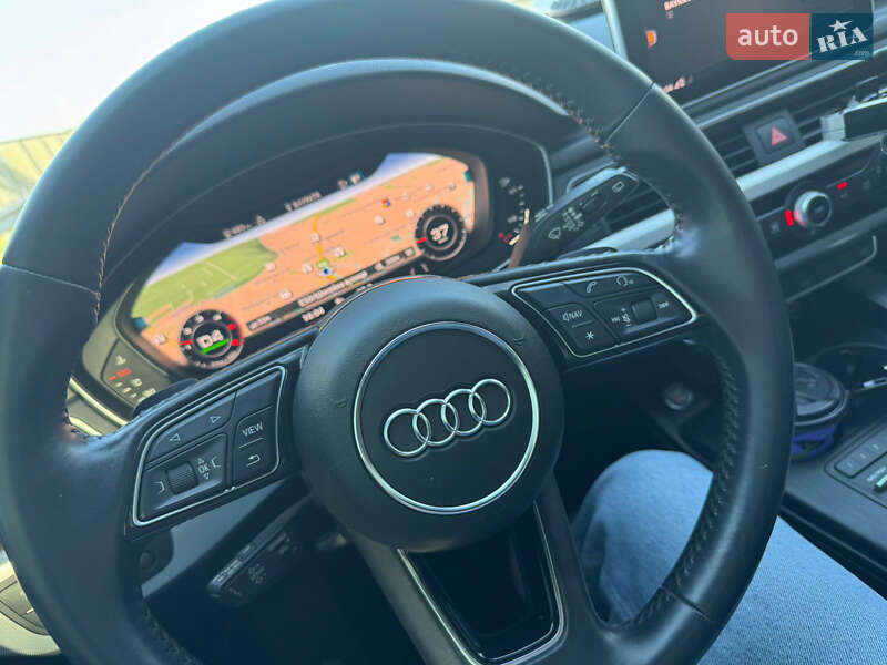 Універсал Audi A4 2019 в Павлограді