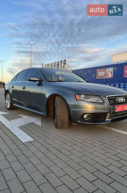 Седан Audi A4 2012 в 