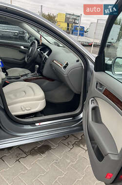 Седан Audi A4 2012 в 