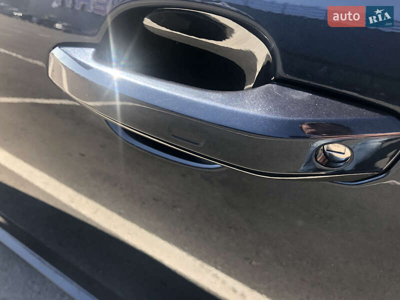 Универсал Audi A4 2018 в Чернигове