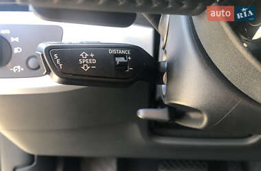 Универсал Audi A4 2018 в 