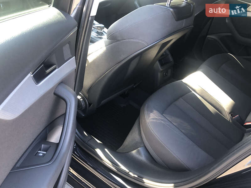 Универсал Audi A4 2018 в Чернигове