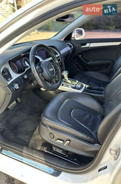Седан Audi A4 2015 в 