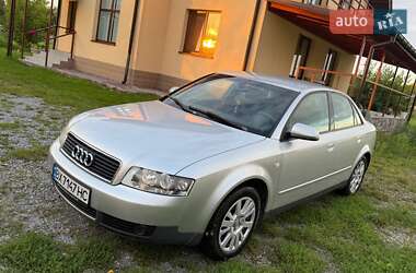 Седан Audi A4 2001 в 