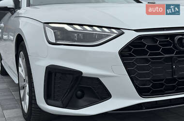 Универсал Audi A4 2019 в 