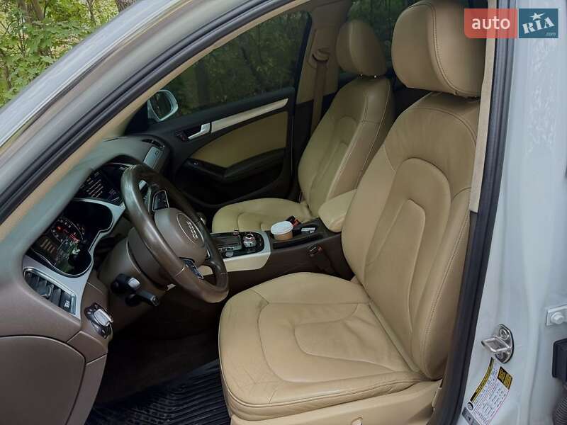 Седан Audi A4 2015 в Кривому Розі
