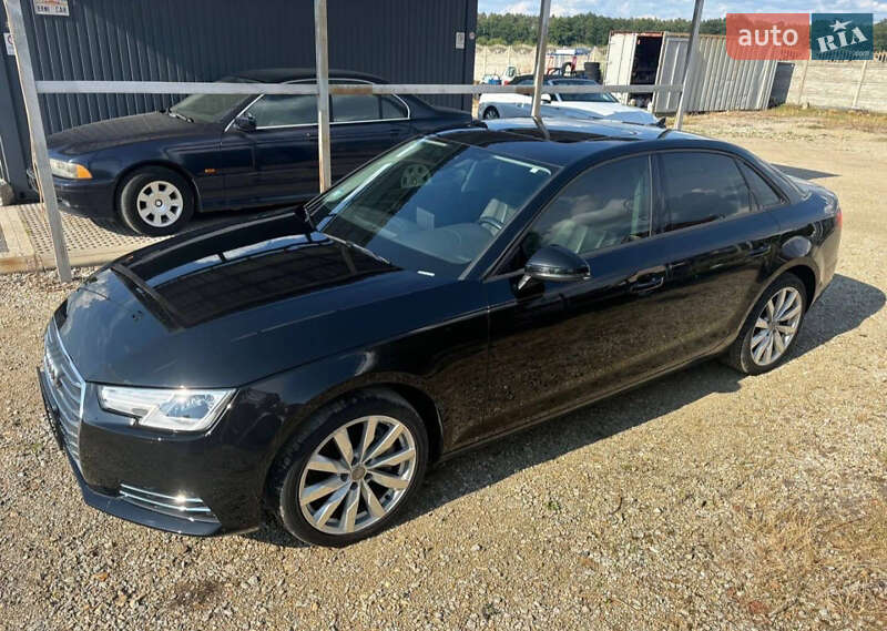Седан Audi A4 2018 в Одессе