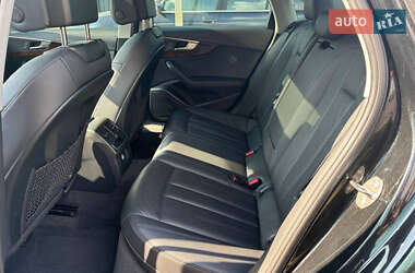 Седан Audi A4 2018 в 